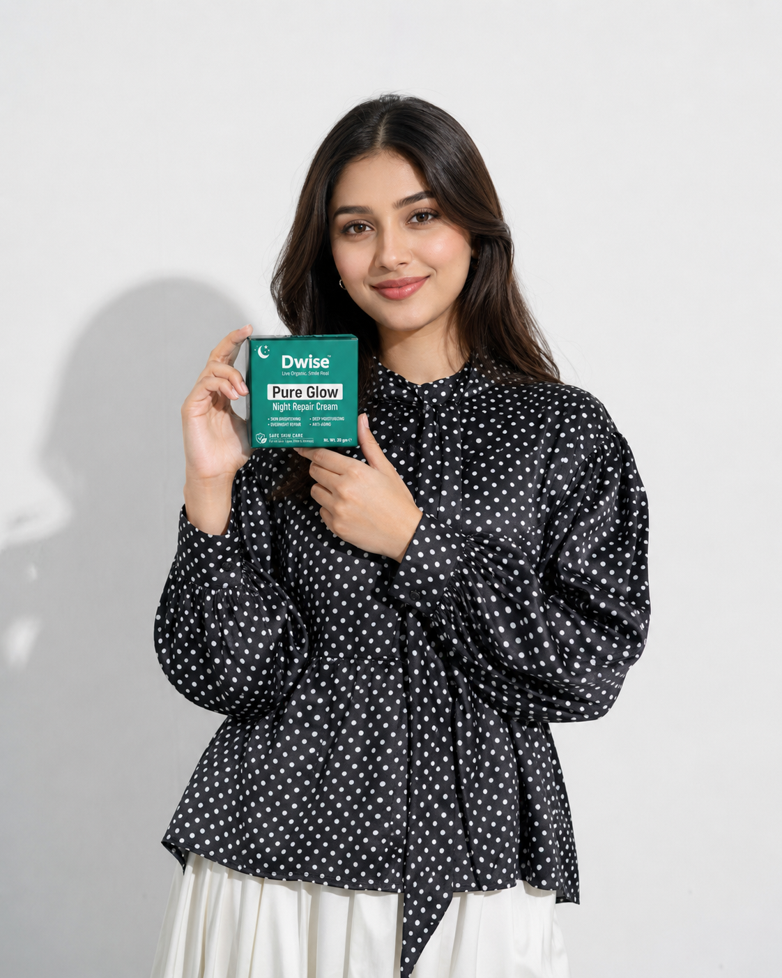Dwise Pure Glow Night Repair Cream with Anti Agning Formulation, Niacinamide, Alpha Arbutin, Vitamin C&E. - Image 2